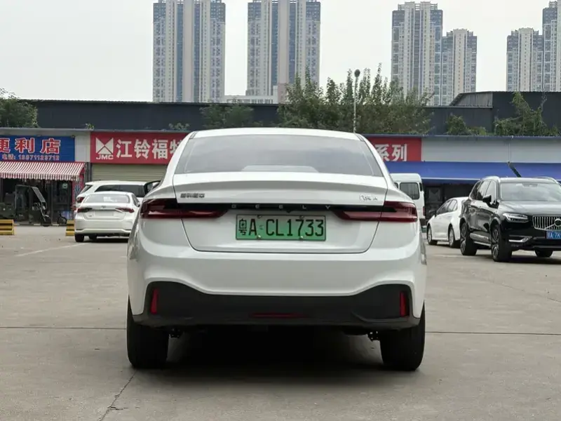 2024 Geely A с пробегом 36 000 км