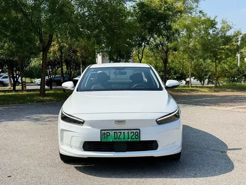 2024 Geely A с пробегом 29 000 км