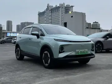 2024 Geely E Firefly с пробегом 33 000 км