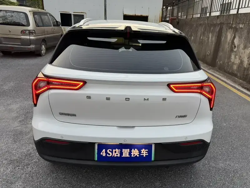 2023 Geely E Firefly с пробегом 50 000 км