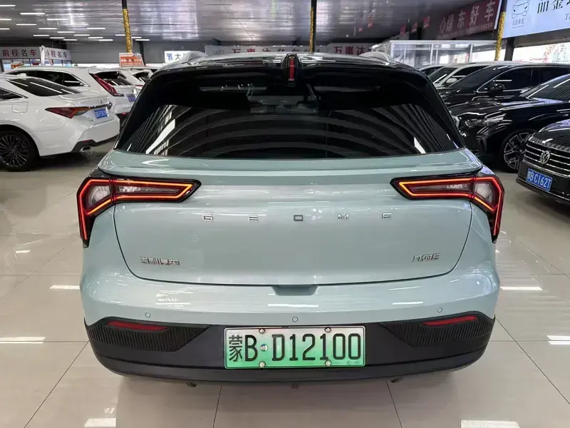 2024 Geely E Firefly с пробегом 66 000 км