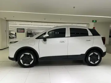 2024 Geely E Firefly с пробегом 32 000 км