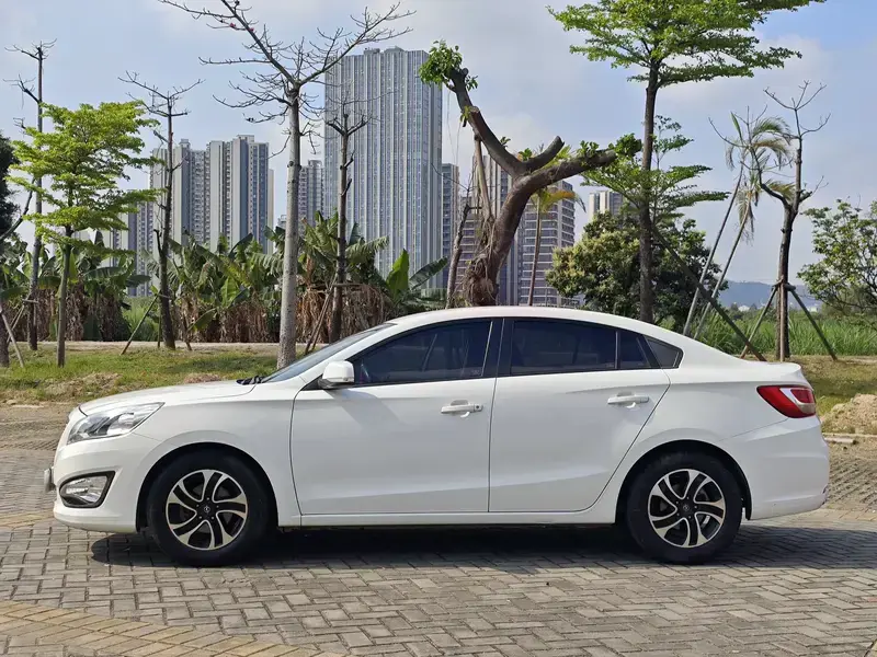 2015 Haima Famila MPV с пробегом 118 000 км