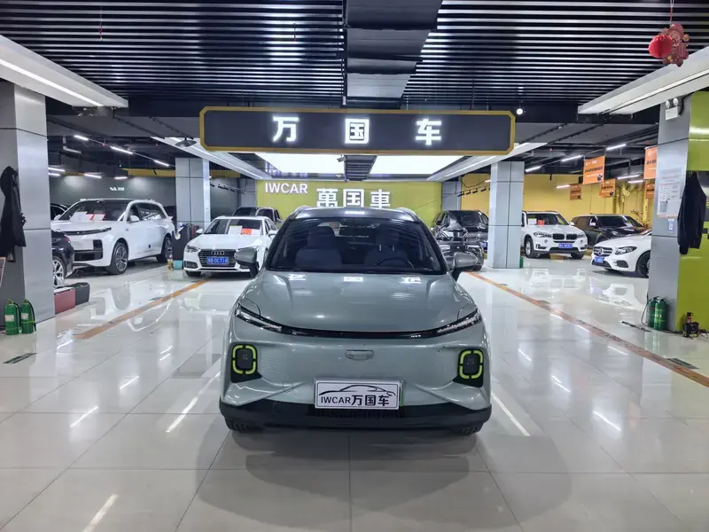 2022 Geely E Firefly с пробегом 47 000 км