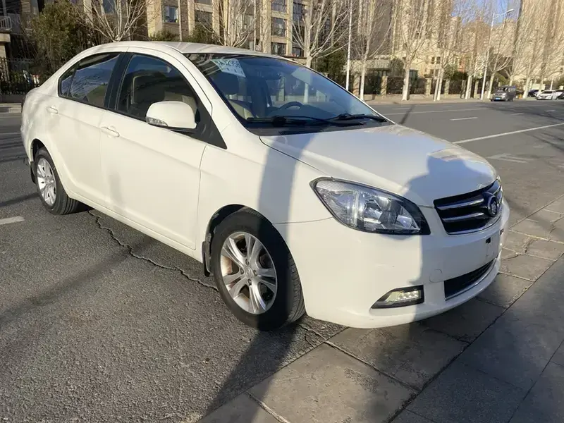 2013 Great Wall C30 New Energy с пробегом 70 000 км