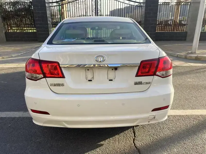 2013 Great Wall C30 New Energy с пробегом 70 000 км