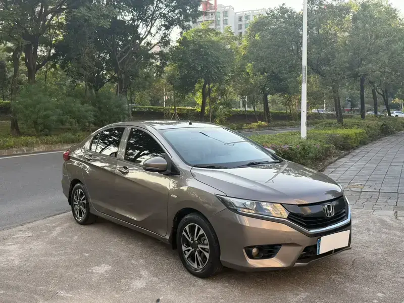 2016 Honda Greiz с пробегом 120 000 км