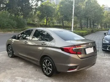 2016 Honda Greiz с пробегом 120 000 км