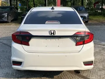 2016 Honda Greiz с пробегом 92 000 км