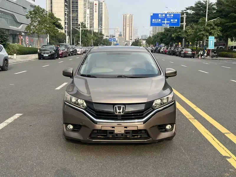 2016 Honda Greiz с пробегом 90 000 км