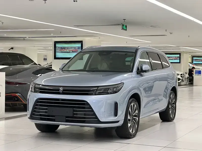 2022 Aito AITO M7 с пробегом 65 800 км