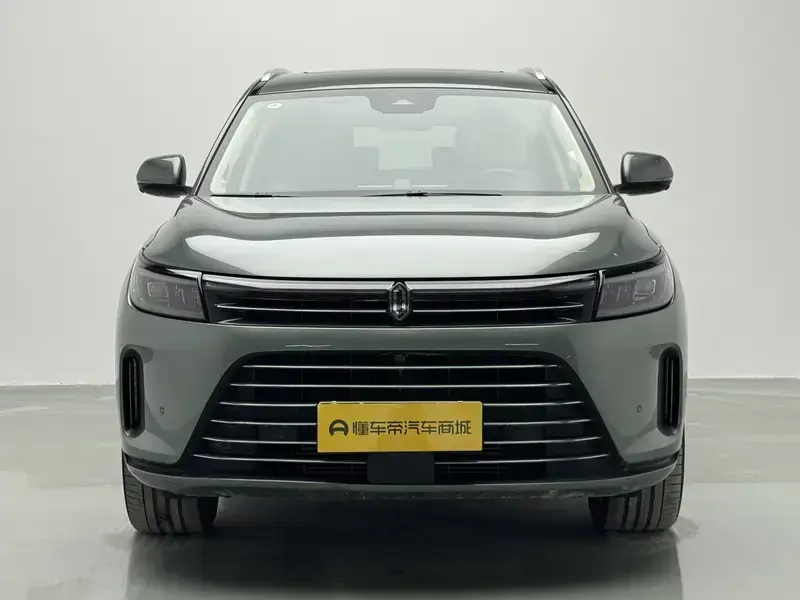 2022 Aito AITO M7 с пробегом 40 100 км