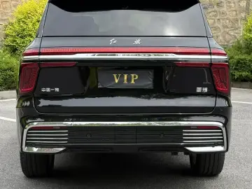 2022 Hongqi Guoyao с пробегом 900 км