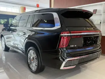 2022 Hongqi Guoyao с пробегом 200 км