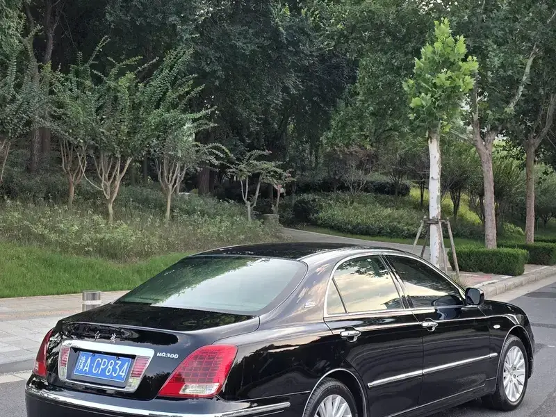 2009 Hongqi Hongqi盛世 с пробегом 192 000 км