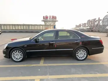 2009 Hongqi Hongqi盛世 с пробегом 77 000 км