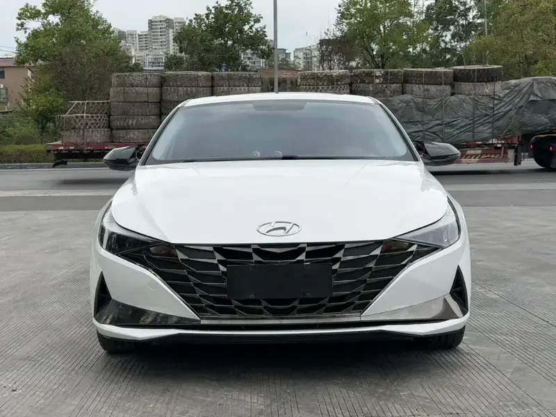 2021 Hyundai Elantra Plug-in Hybrid с пробегом 68 000 км