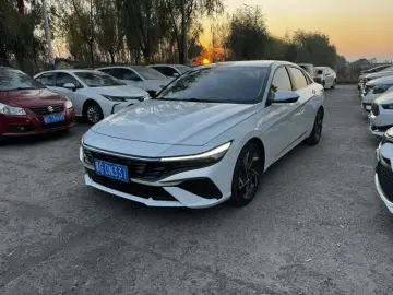 2023 Hyundai Elantra Plug-in Hybrid с пробегом 16 000 км