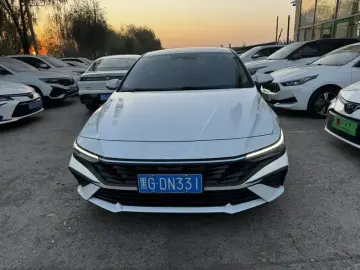 2023 Hyundai Elantra Plug-in Hybrid с пробегом 16 000 км