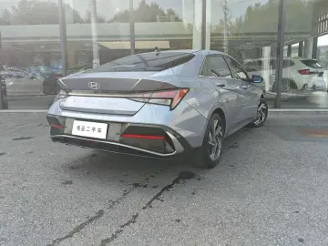 2023 Hyundai Elantra Plug-in Hybrid с пробегом 13 400 км