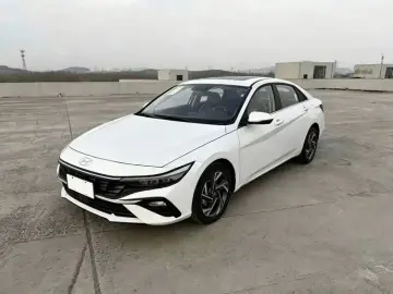 2026 Hyundai Elantra Plug-in Hybrid с пробегом 100 км