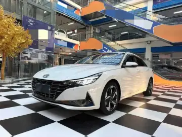 2022 Hyundai Elantra Plug-in Hybrid с пробегом 34 000 км