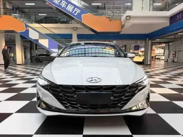 2022 Hyundai Elantra Plug-in Hybrid с пробегом 34 000 км