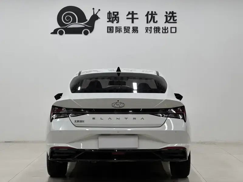 2022 Hyundai Elantra Plug-in Hybrid с пробегом 25 000 км