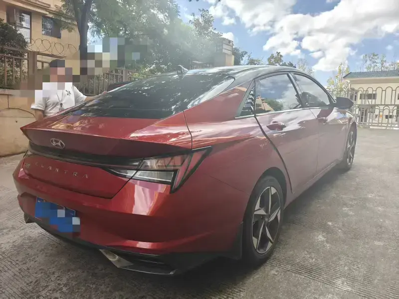 2022 Hyundai Elantra Plug-in Hybrid с пробегом 31 000 км