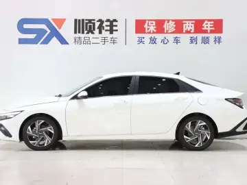 2023 Hyundai Elantra Plug-in Hybrid с пробегом 7 500 км
