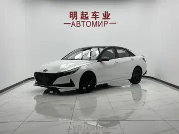 2022 Hyundai Elantra Plug-in Hybrid с пробегом 15 000 км