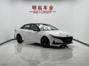 2022 Hyundai Elantra Plug-in Hybrid с пробегом 15 000 км
