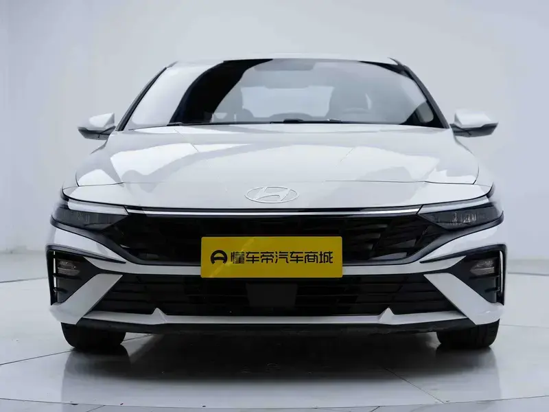 2023 Hyundai Elantra Plug-in Hybrid с пробегом 41 300 км