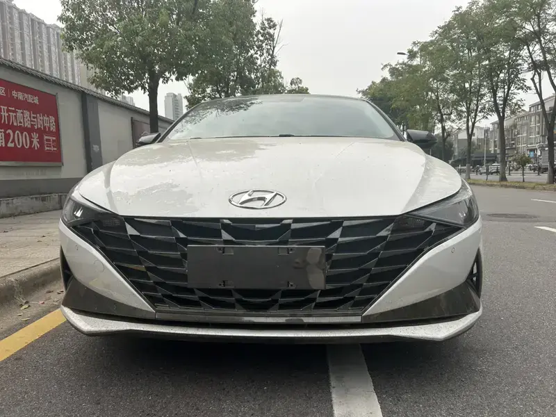 2021 Hyundai Elantra Plug-in Hybrid с пробегом 50 000 км