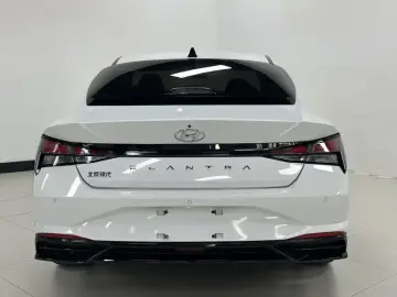 2022 Hyundai Elantra Plug-in Hybrid с пробегом 27 000 км