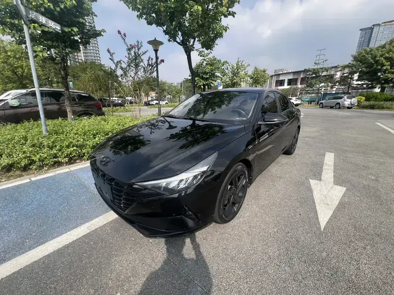 2021 Hyundai Elantra Plug-in Hybrid с пробегом 40 000 км