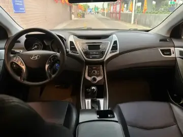 2016 Hyundai Langdong с пробегом 120 000 км