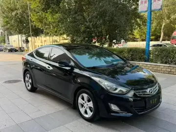 2012 Hyundai Langdong с пробегом 120 000 км