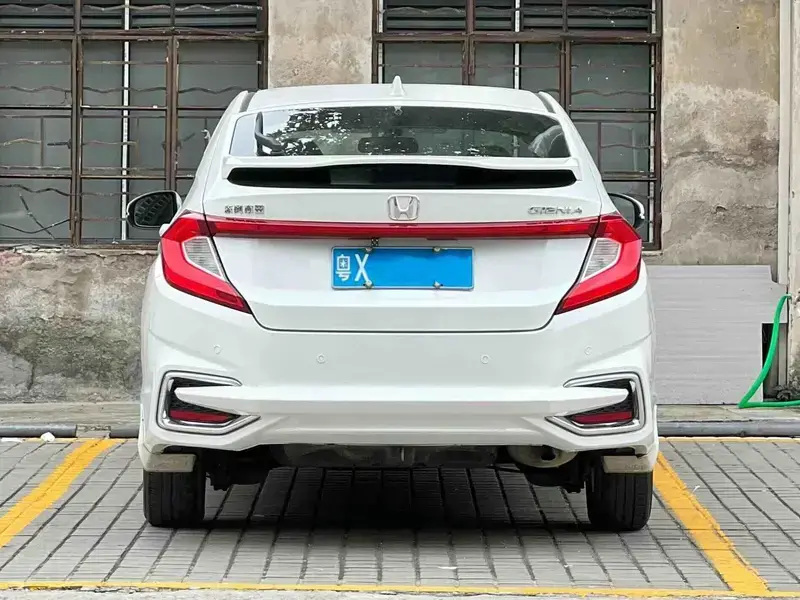 2017 Honda Gienia с пробегом 70 000 км