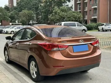 2012 Hyundai Langdong с пробегом 61 000 км