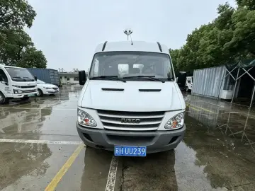 2012 Iveco Bodhi с пробегом 114 300 км
