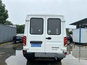 2012 Iveco Bodhi с пробегом 114 300 км