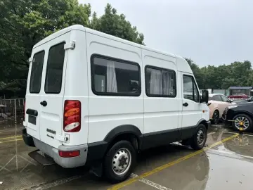 2012 Iveco Bodhi с пробегом 114 300 км