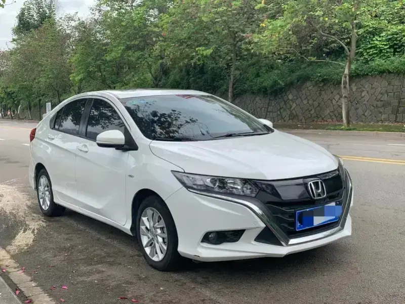 2017 Honda Gienia с пробегом 90 000 км
