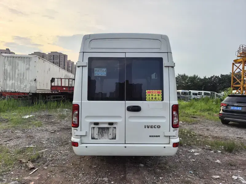 2017 Iveco Bodhi с пробегом 105 000 км
