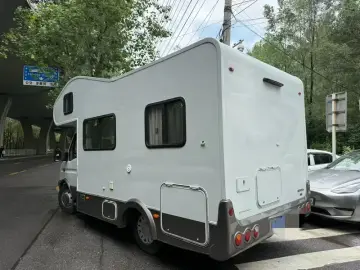 2011 Iveco Bodhi с пробегом 80 000 км