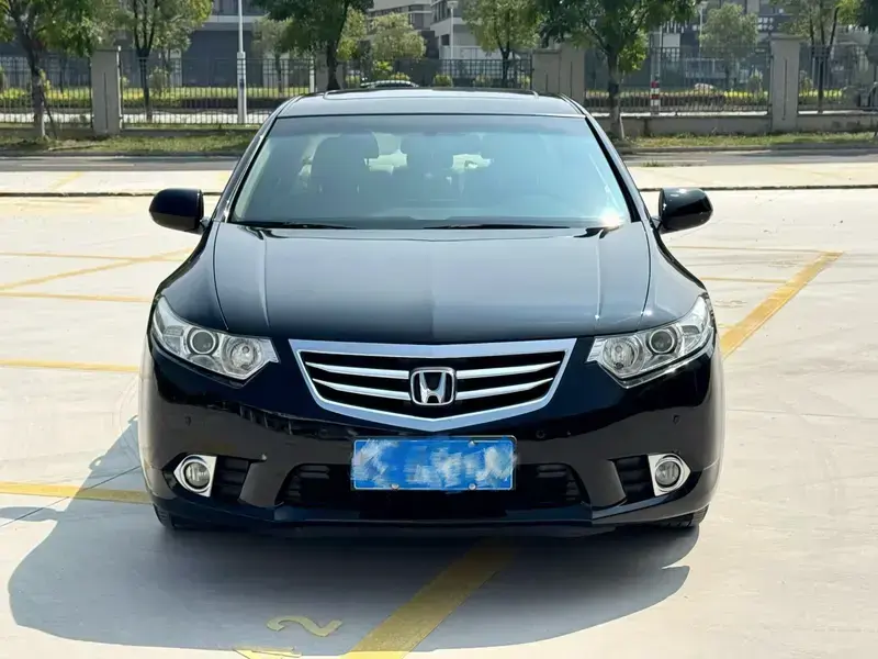 2013 Honda Spirior с пробегом 101 000 км