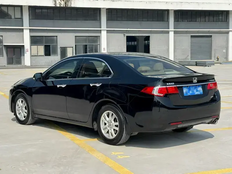 2013 Honda Spirior с пробегом 101 000 км