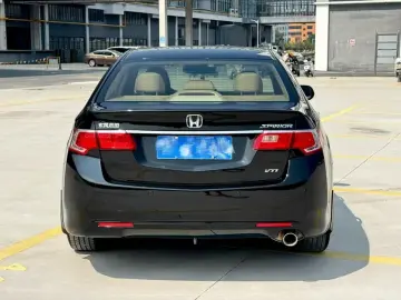 2013 Honda Spirior с пробегом 101 000 км