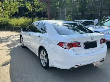 2009 Honda Spirior с пробегом 110 000 км